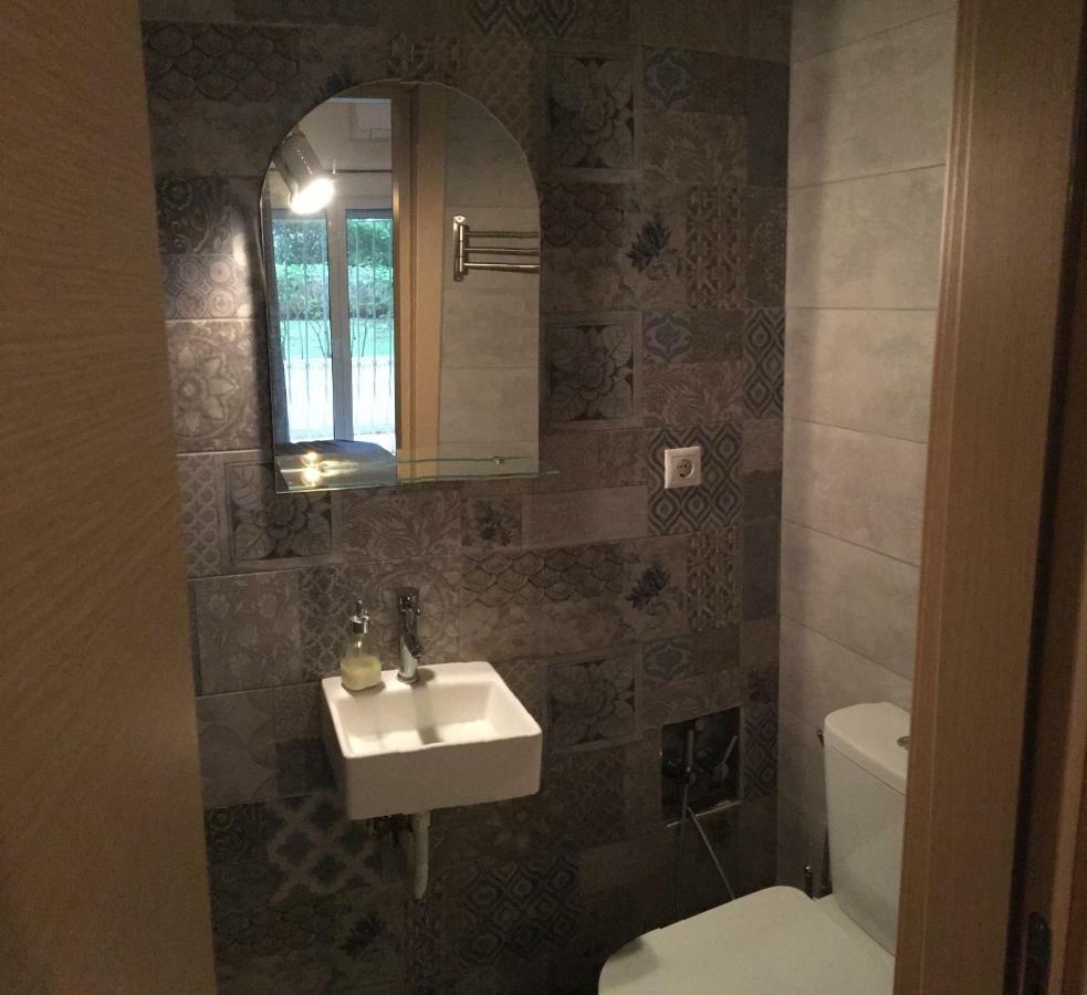 Anastasis Apartment In Palaio Faliro เอเธนส์ ภายนอก รูปภาพ