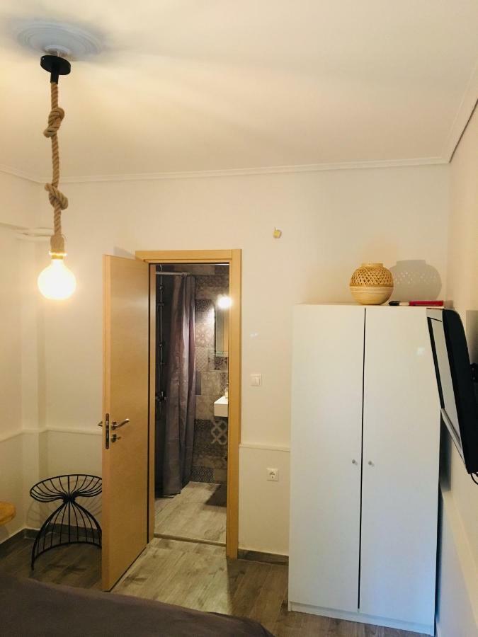 Anastasis Apartment In Palaio Faliro เอเธนส์ ภายนอก รูปภาพ