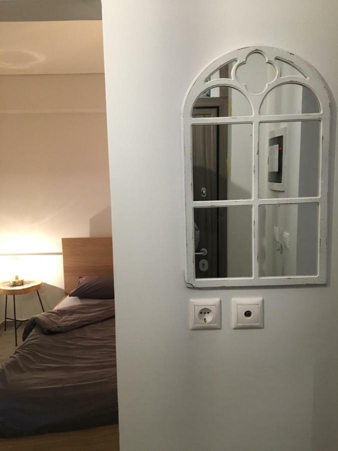 Anastasis Apartment In Palaio Faliro เอเธนส์ ภายนอก รูปภาพ